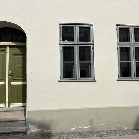 Apartment Im Zentrum Wohnen, Ruhe Geniessen *