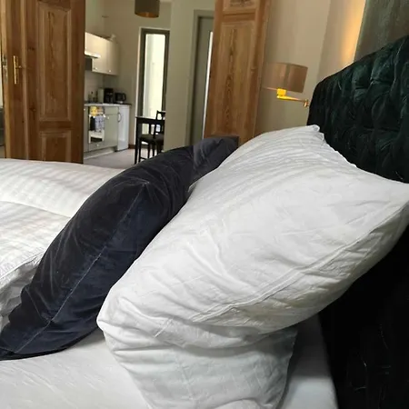 Im Zentrum Wohnen, Ruhe Geniessen Apartment *